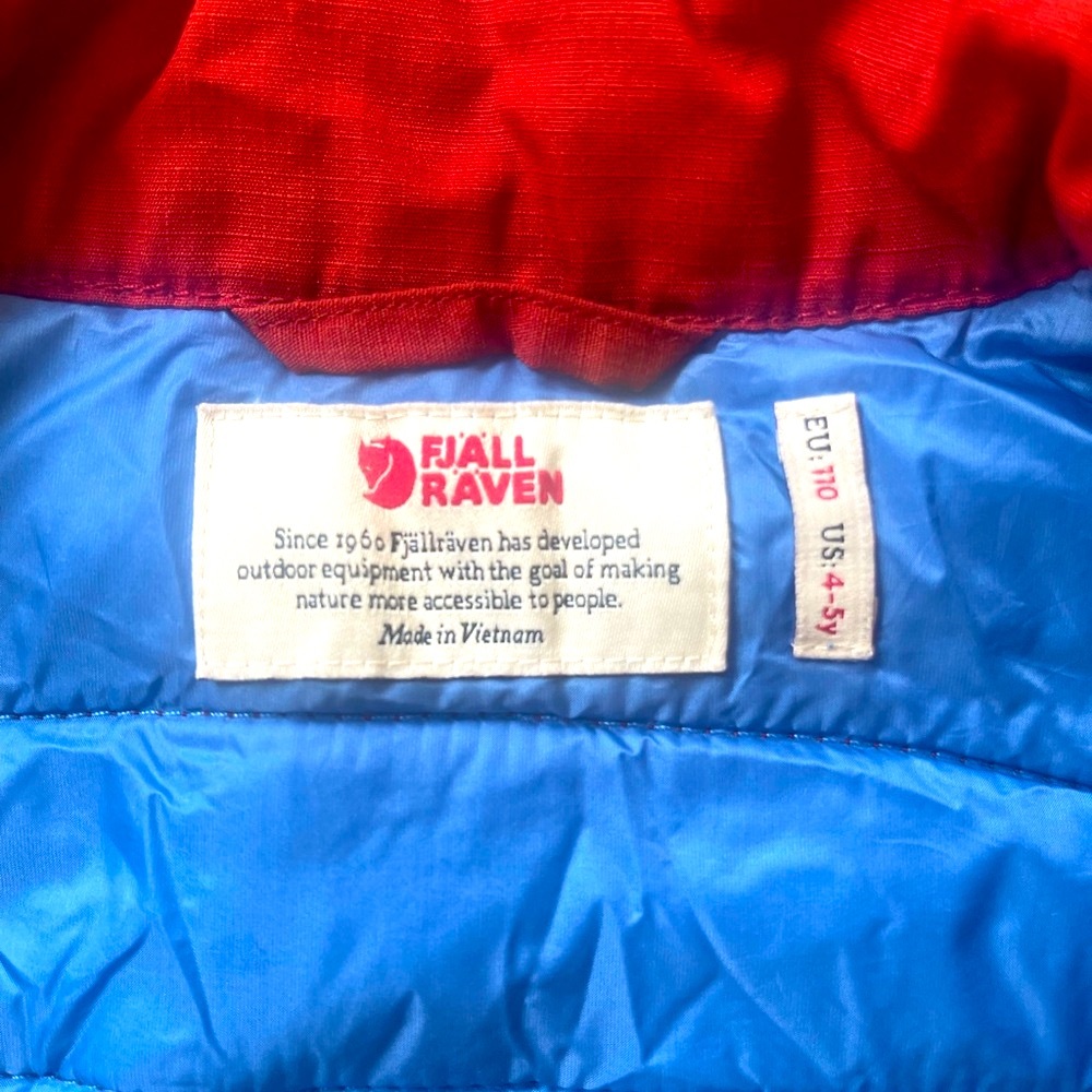FJALLRAVEN  quilted jacket .